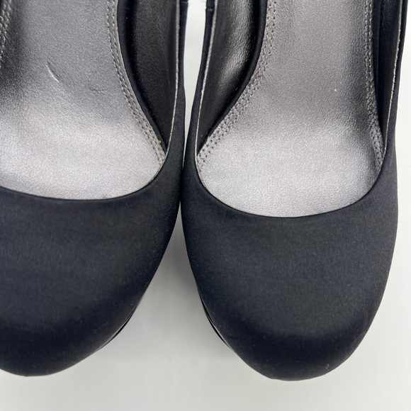 Bebe Riley Black Satin Heels Size 7 - Picture 13 of 13